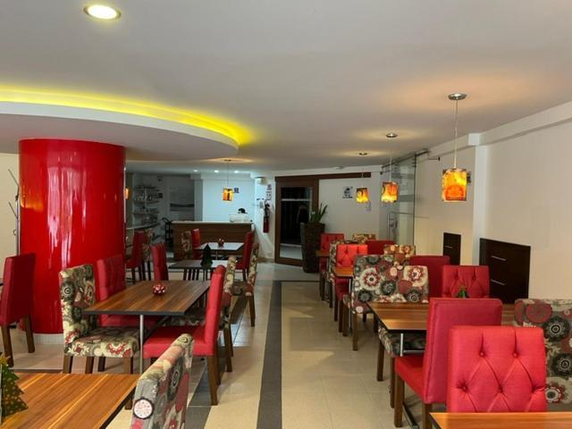 Hotel Juan Maria Tuluá Kültér fotó
